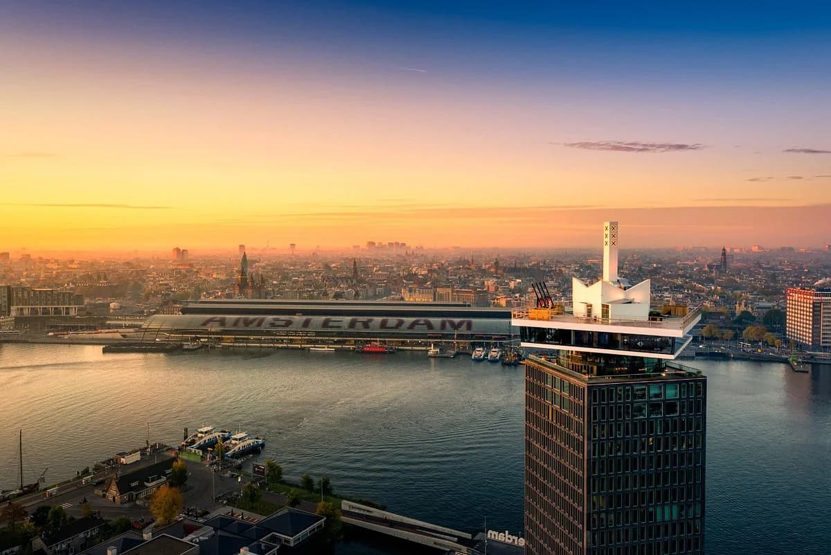 A'dam Lookout