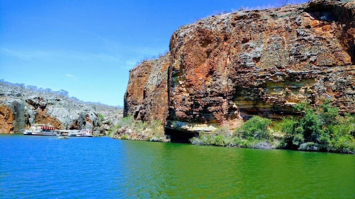 Xingo Canyons