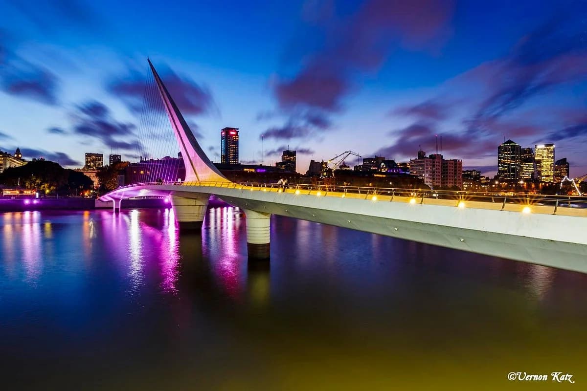 Puente de la Mujer